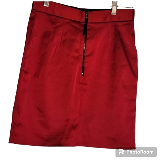 DOLCE & GABBANA RED MINI SKIRT SIZE 40 US Size 4 - Picture 2 of 15